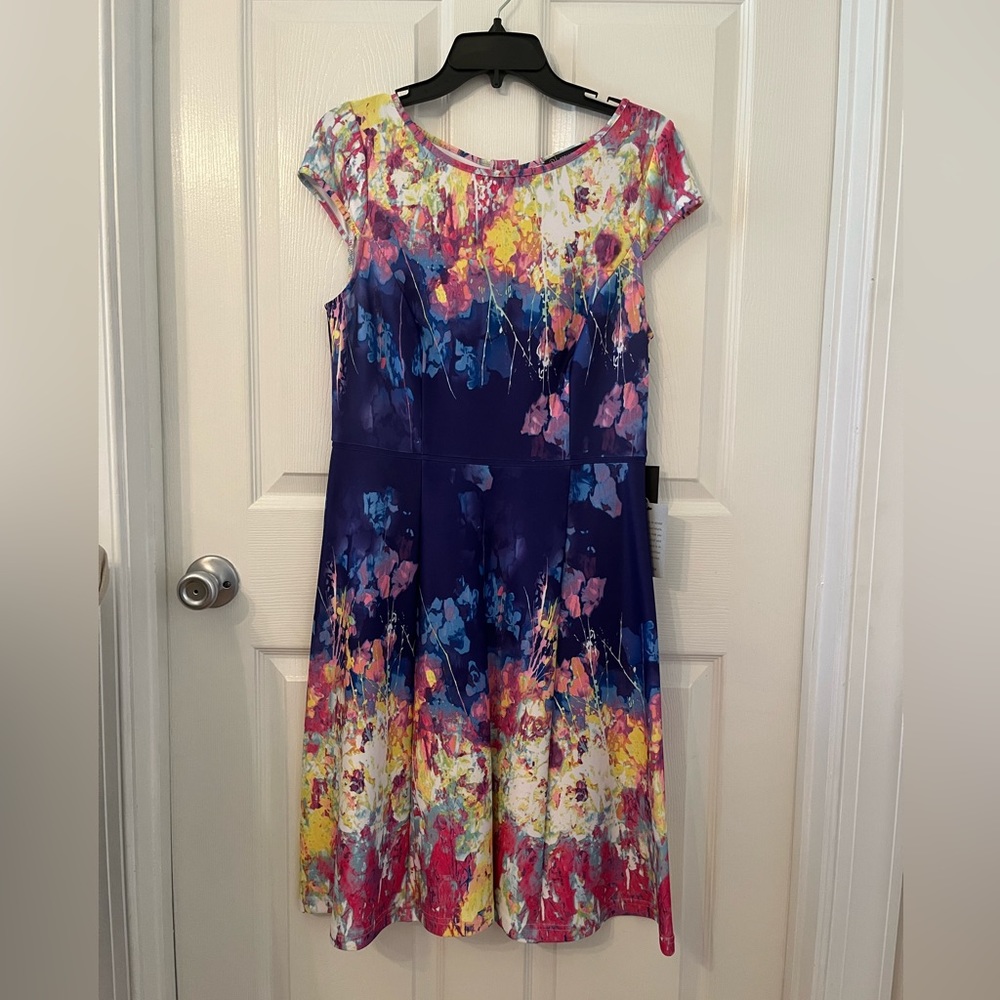 NWT Adrianna Papell floral dress